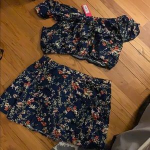 Floral short and crop set